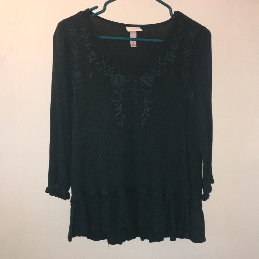 Dark green top, 3/4 sleeves